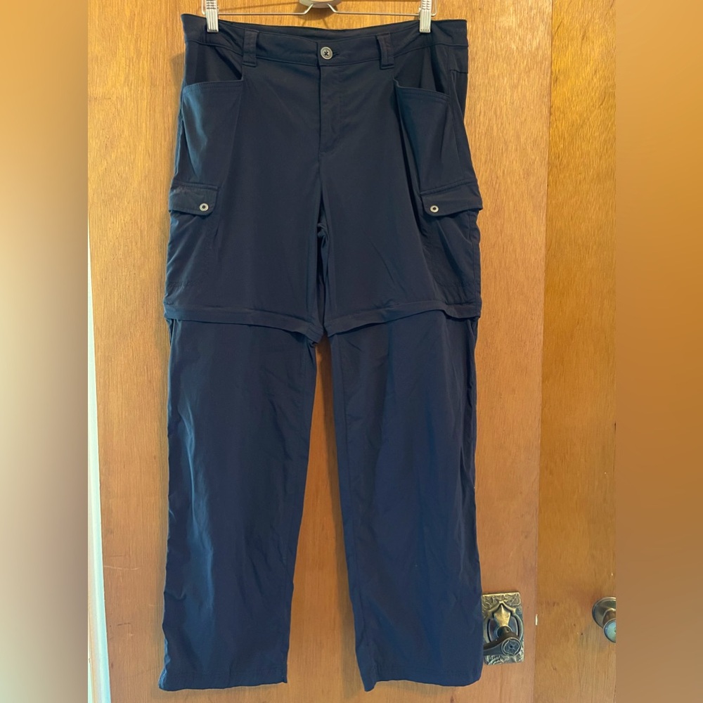 Women’s Eddie Bauer convertible cargo pants